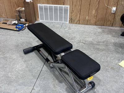 Technogym Element+ Adjustable Weight Bench - Excellent Condition Home Gym Fitness Equipment