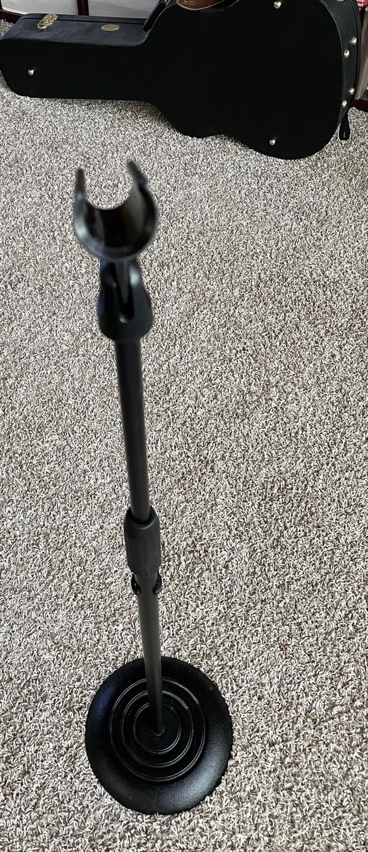 Shure Black Microphone adjustable Floor Stand with heavy Round Base up to 5ft high