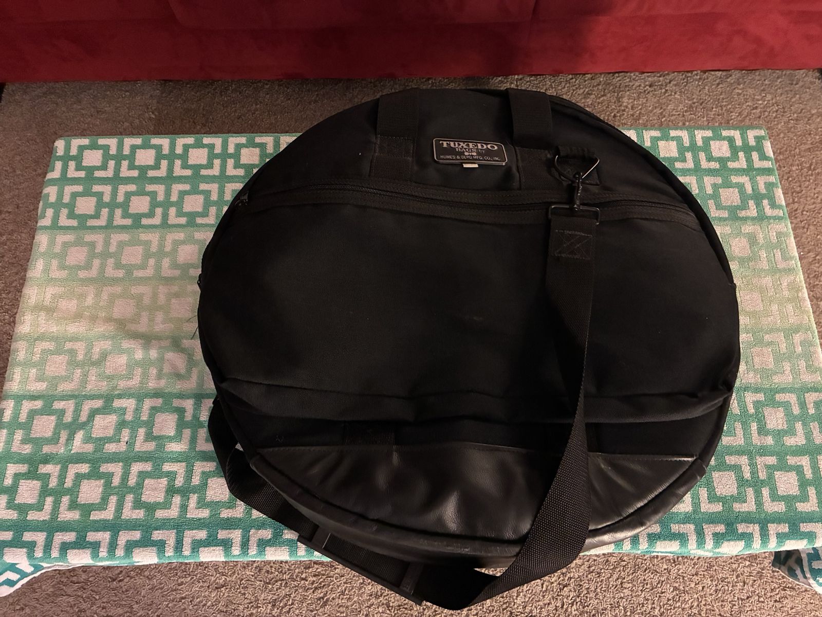 Used Humes & Berg 22” Tuxedo Cymbal Bag