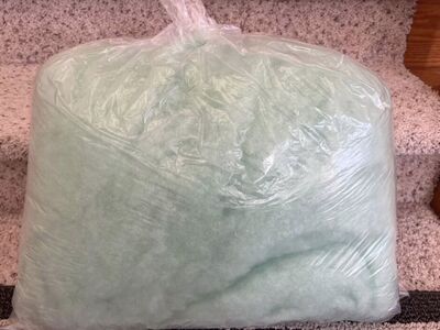 4 bags of 13-oz polyester fiberfill