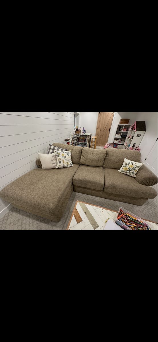 Brown Fabric L-Shape Sectional Sofa with Chaise
