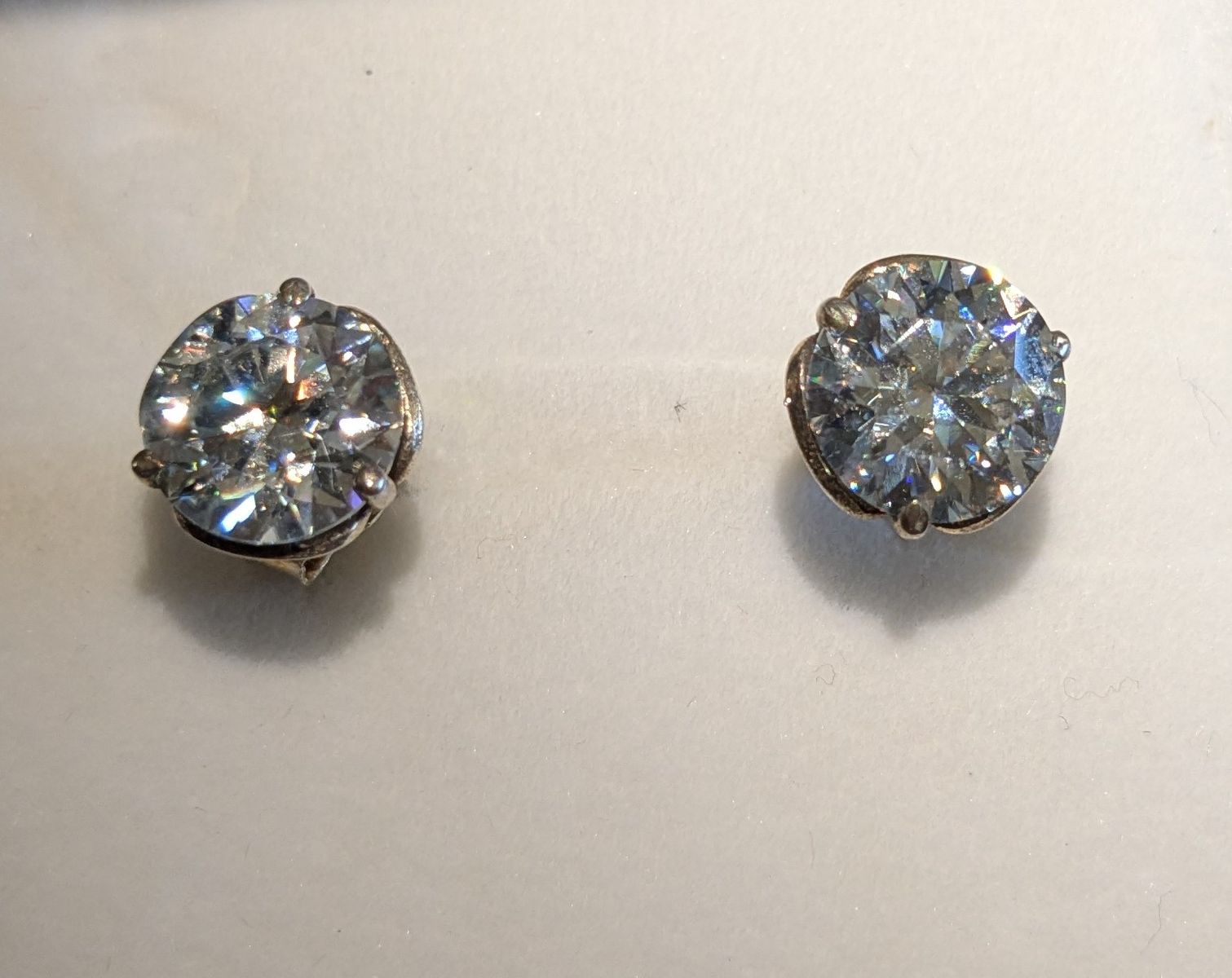 3,2Ct White Quality Diamond Earrings