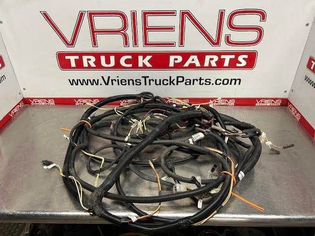 P92-6512-300 HARNESS-RADIO CAB ROOF