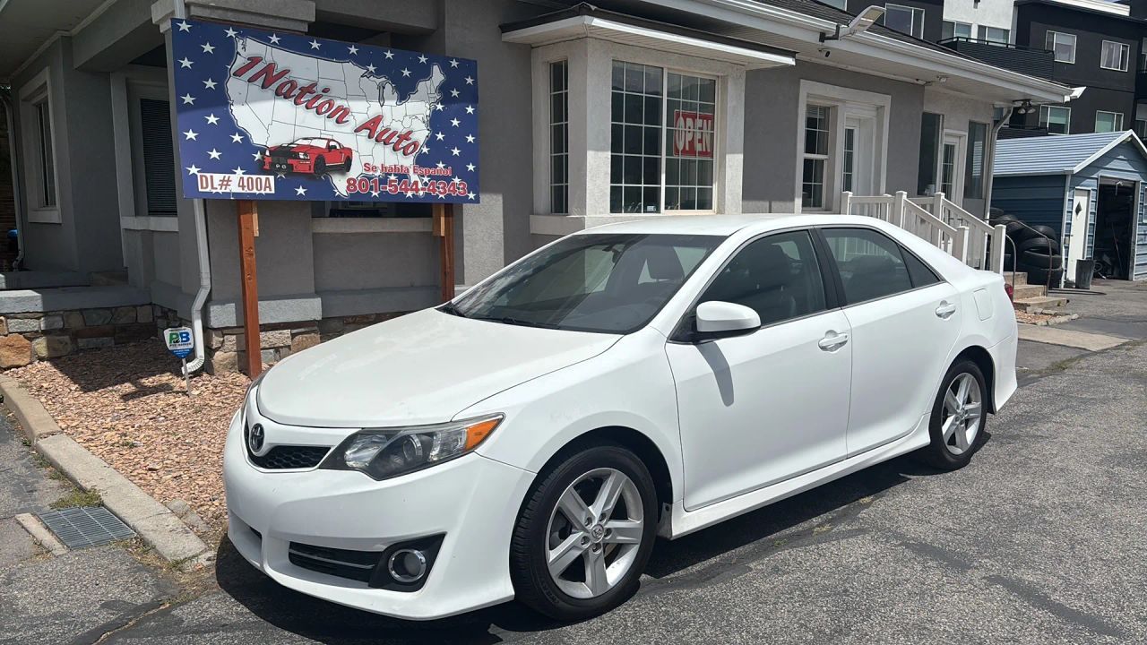 2013 Toyota Camry SE
