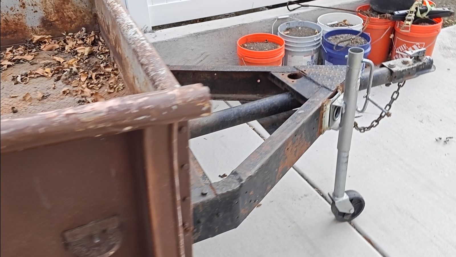 Utility trailer from a 1947 /48 chevy shortbed truck
