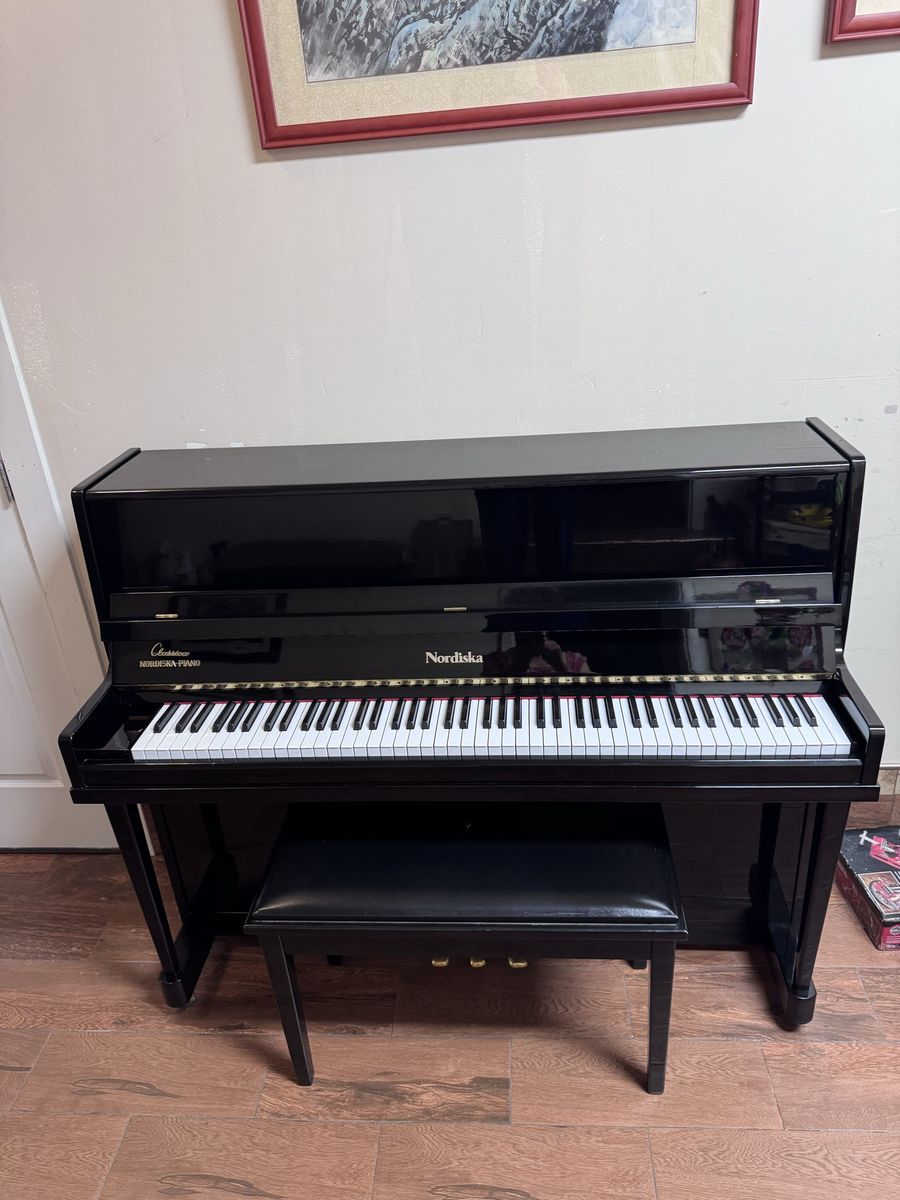 Nordiska Piano with free delivery and free home tuning