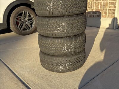 Bridgestone - BLIZZAK 6 - Used 1 Partial Season