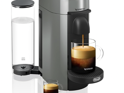 NEW - Nespresso Vertuo Plus Coffe and Espresso Maker