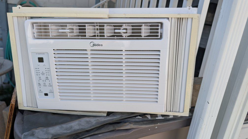 window AC