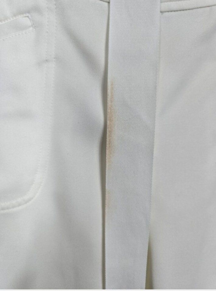 Main image 7