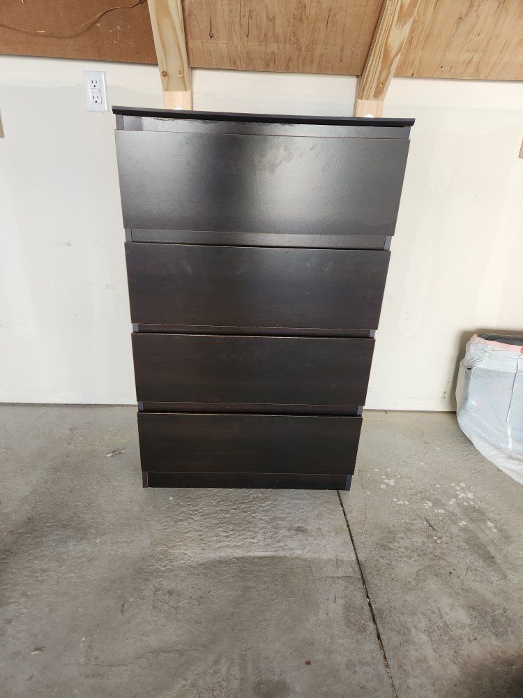 Free Dresser