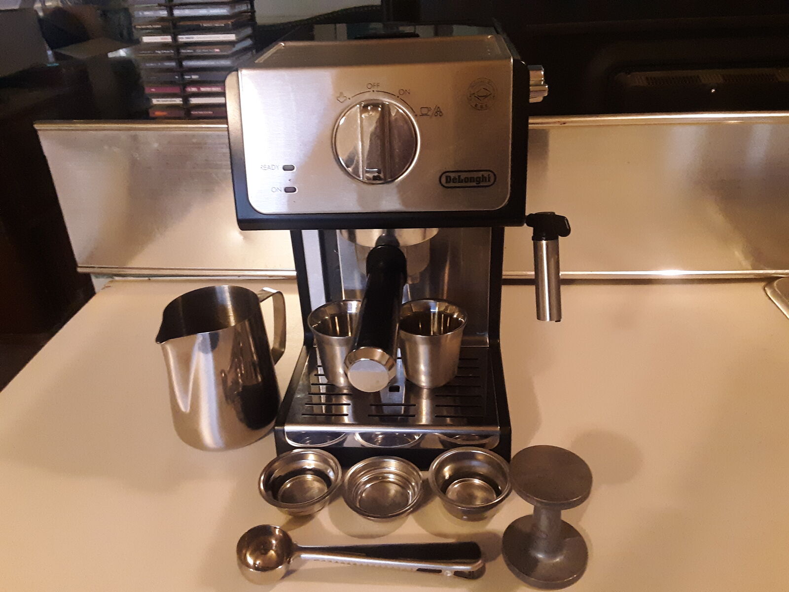 Delonghi Espresso Machine with Stainless Steel Cups Pitcher ETC