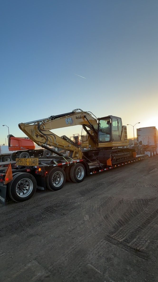 Hitachi ZX245 Excavator Rental – 50,000lb Reduced Tail Swing - 25 ton reduced tail