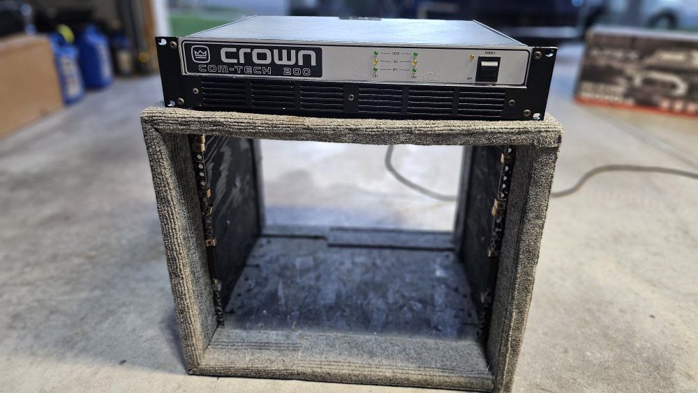 Free custom built Audio rack and crown amplifier