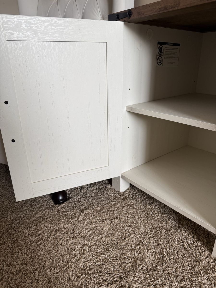 Main image 7