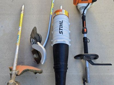 Stihl Kombi System w/ trimmer, blower and edger.
