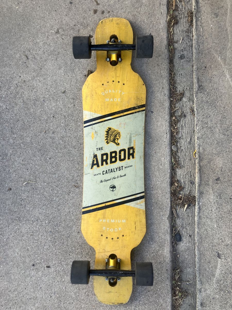 Arbor Catalyst longboard