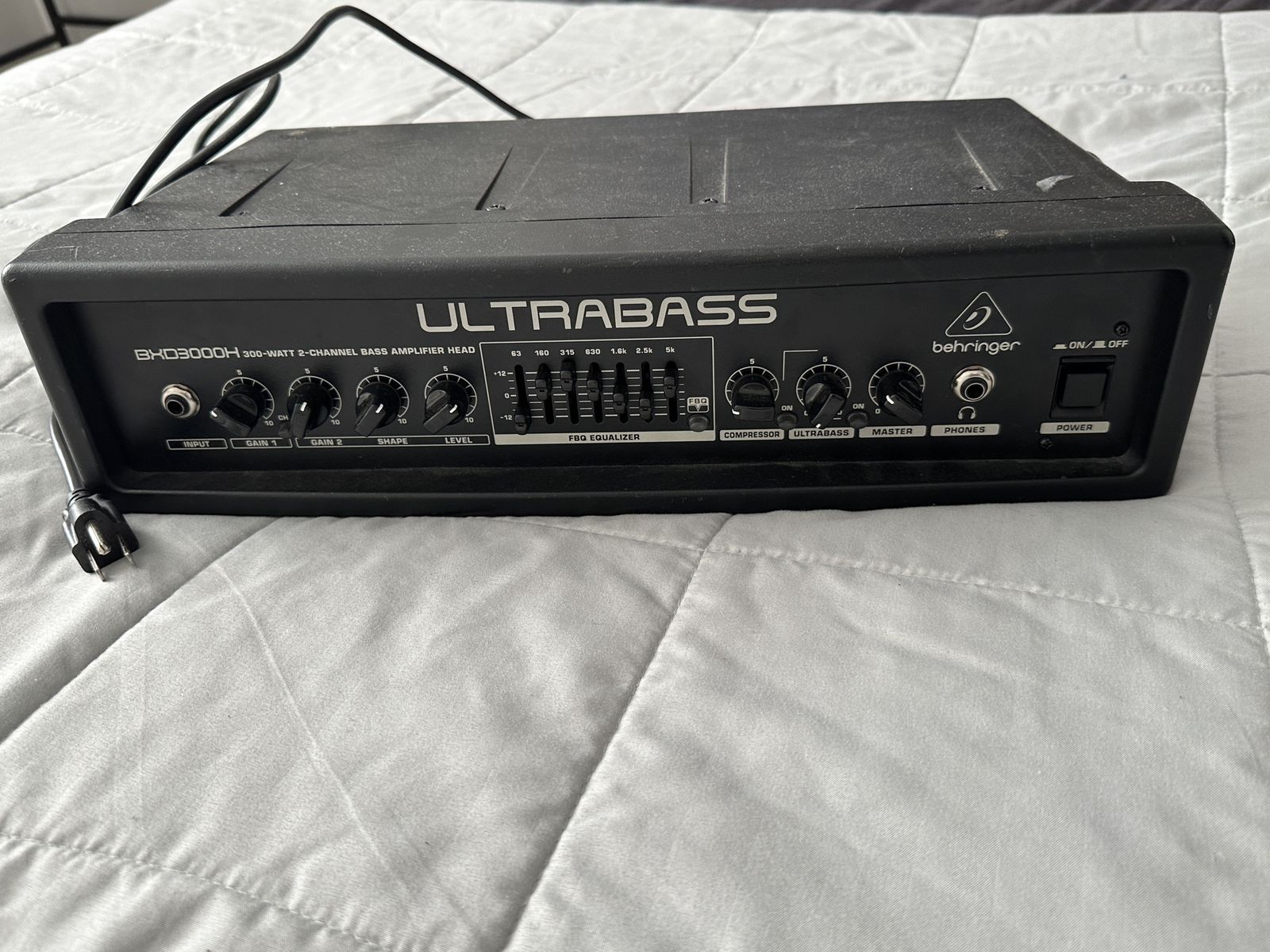 Behringer BXD3000H Bass Amp Head