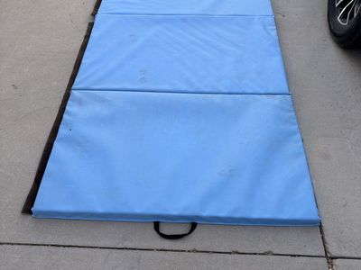 Gymnastic jump cushion