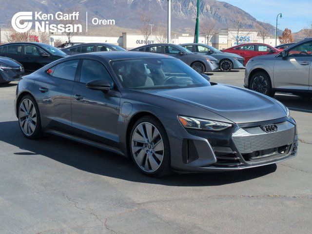 2022 Audi e-tron GT quattro Prestige