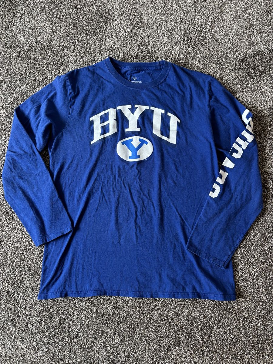 BYU Men's Blue Long Sleeve Shirt- Size Medium 