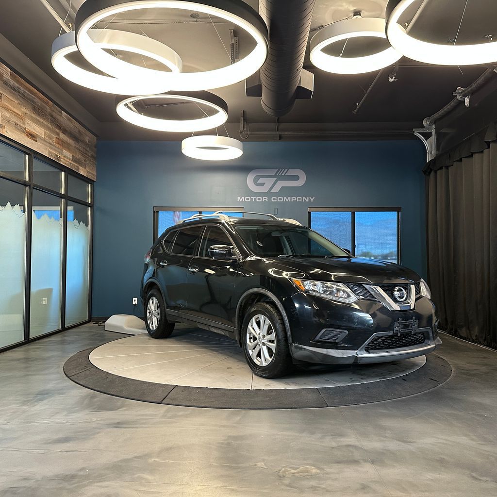 2016 NISSAN ROGUE SV
