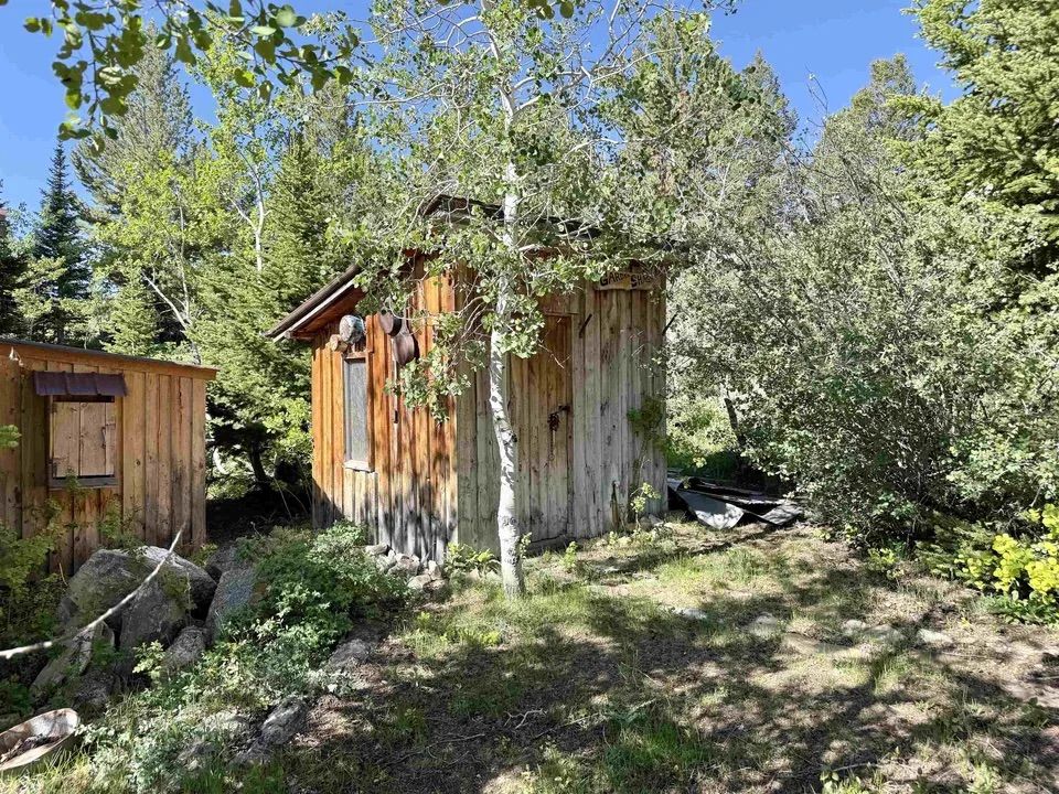 Main image 36