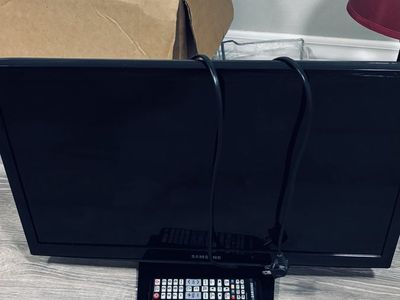 Two Samsung 24 Inch Tvs One Smart