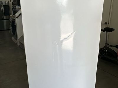 Whirlpool 18 cu. ft. Frost-Free Upright Freezer