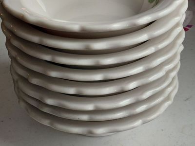 Vintage, Syracuse China Fruit/Dessert Bowl, Dog Wood Pattern Set of 8 Size 6"X1.75"