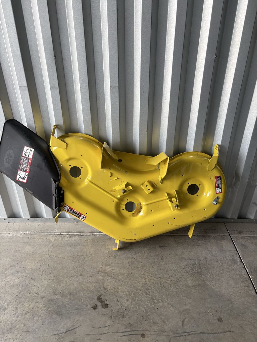 John Deere deck brand new 48 inch