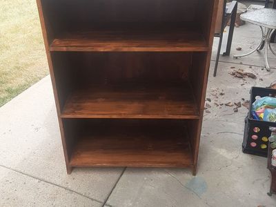 Solid wood Bookcase/Shelf