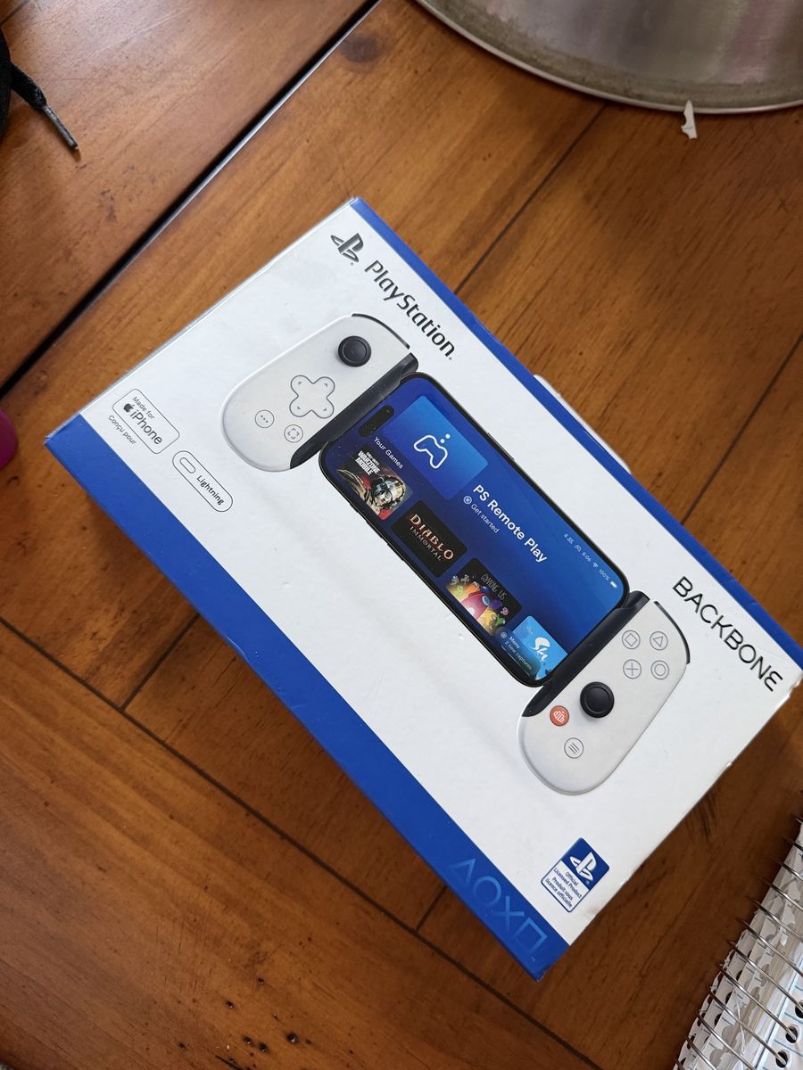 PlayStation Backbone IPhone