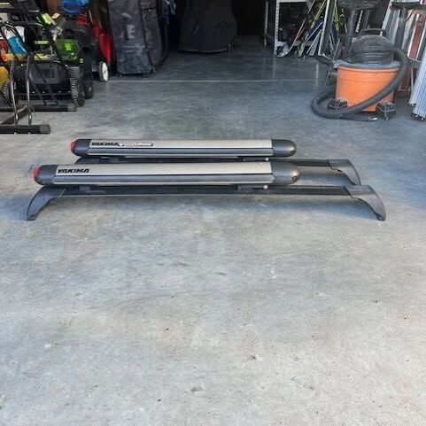 Yakima Ski Racks & Adjustable Crossbars