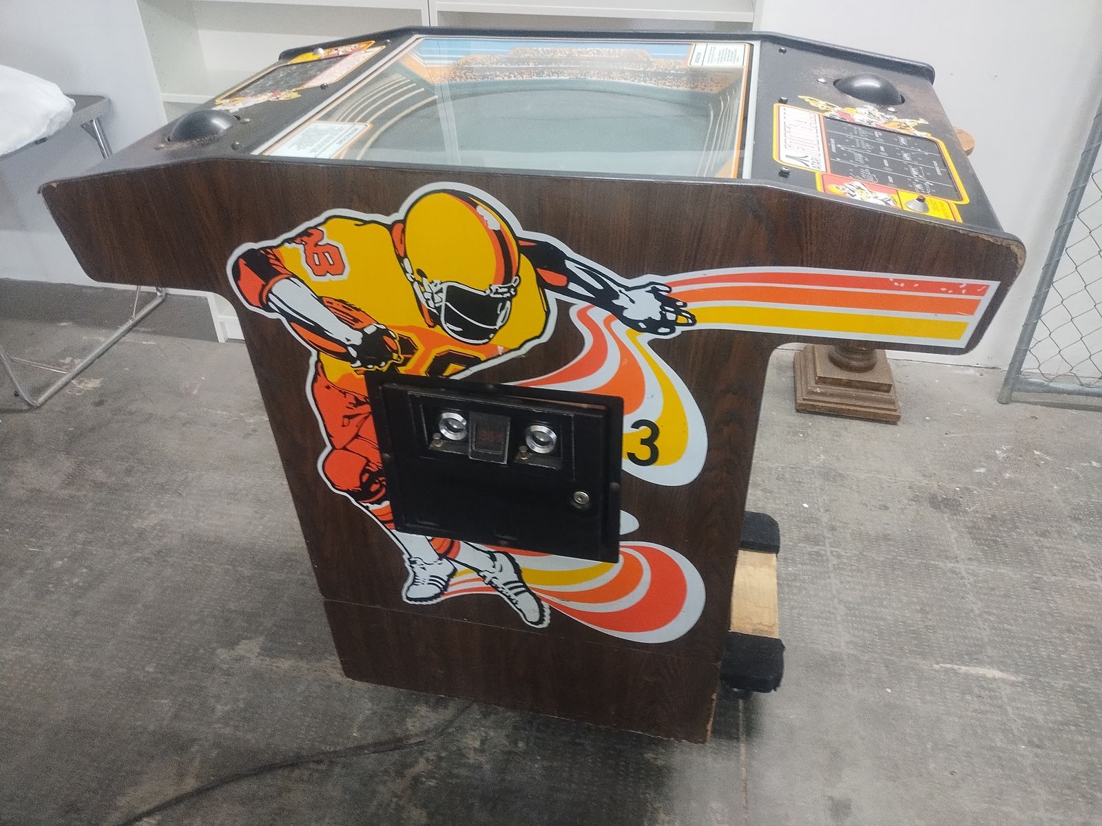 Atari Football X's and O's Video Arcade Game. 1978 Vintage Classic