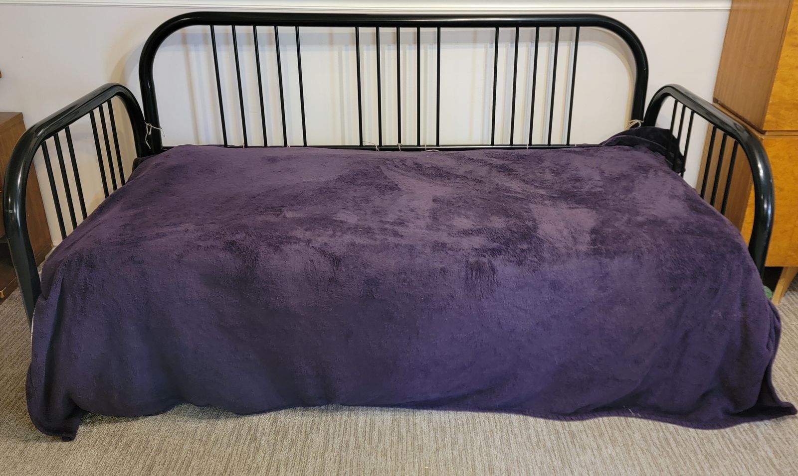 Daybed, frame only