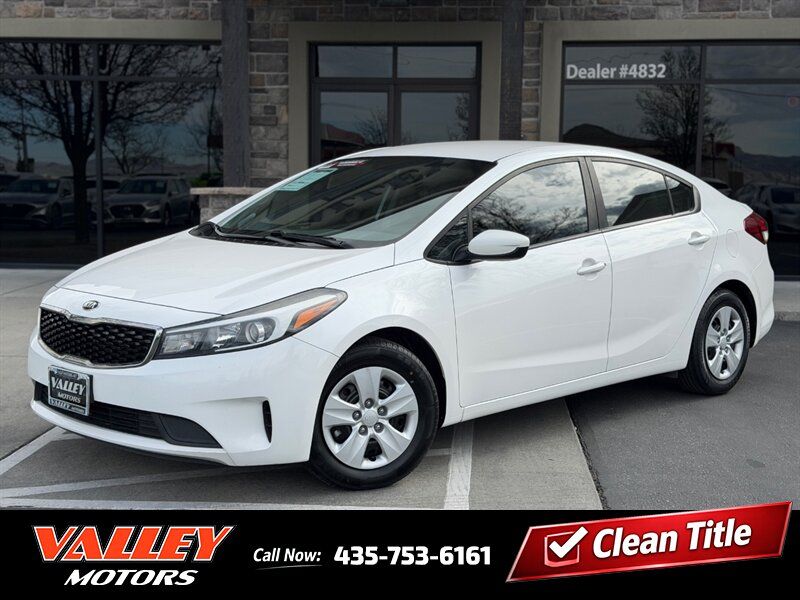2017 KIA FORTE LX