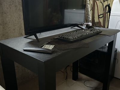 Black Basic Rectangular Desk / Table - Versatile & Sturdy