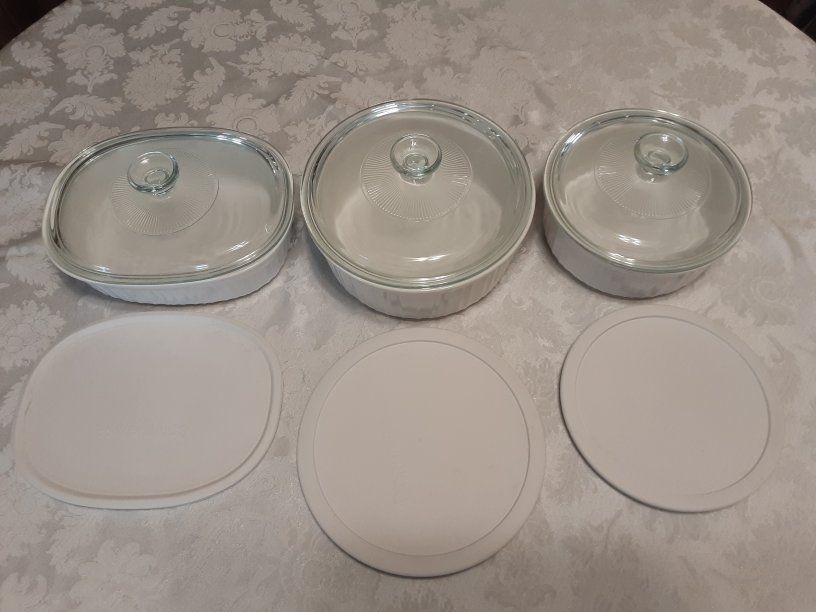 CorningWare French White ,Microware and Oven Safe