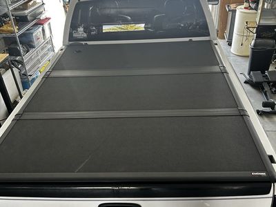 EXTANG TRUCK BED COVER