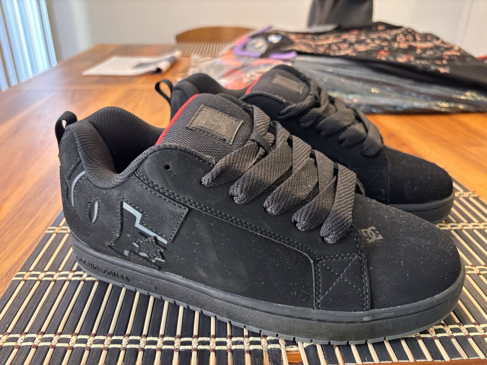 DC Shoes Court Graffik Black Skate Shoes Size 9.5