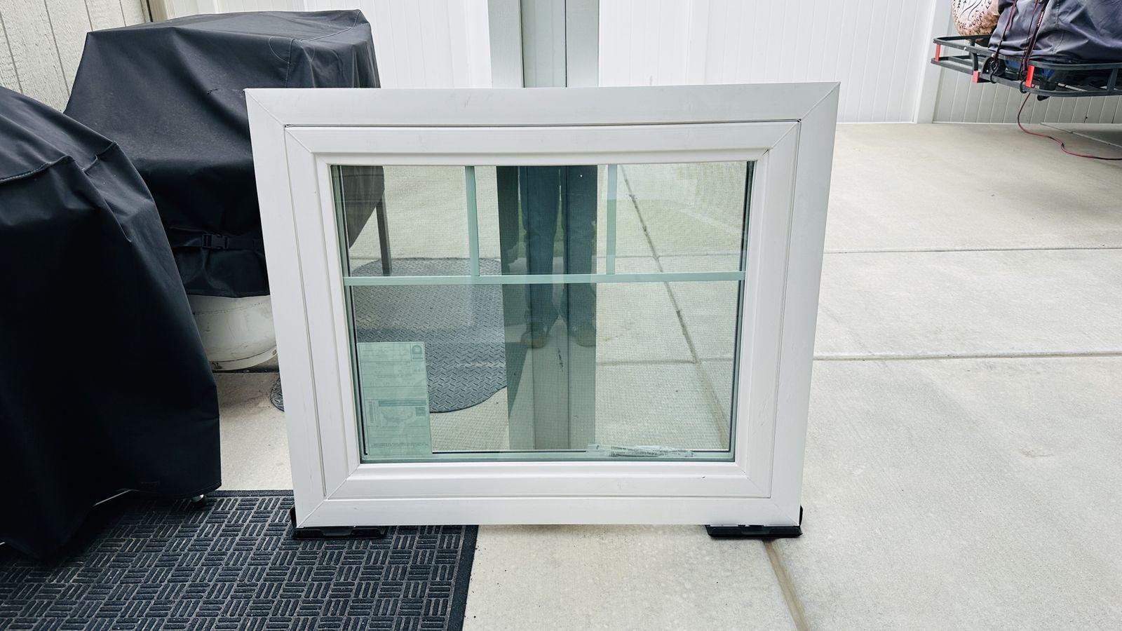 Casement Vinyl Window - New  35-3/8 X 29-1/4