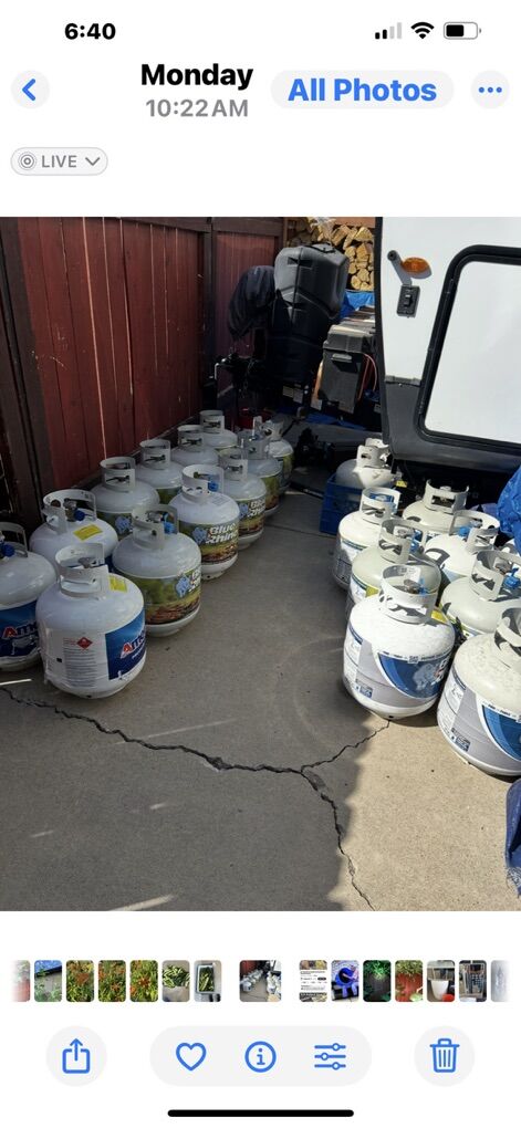 5 Gallon Full Certified Propane Tanks