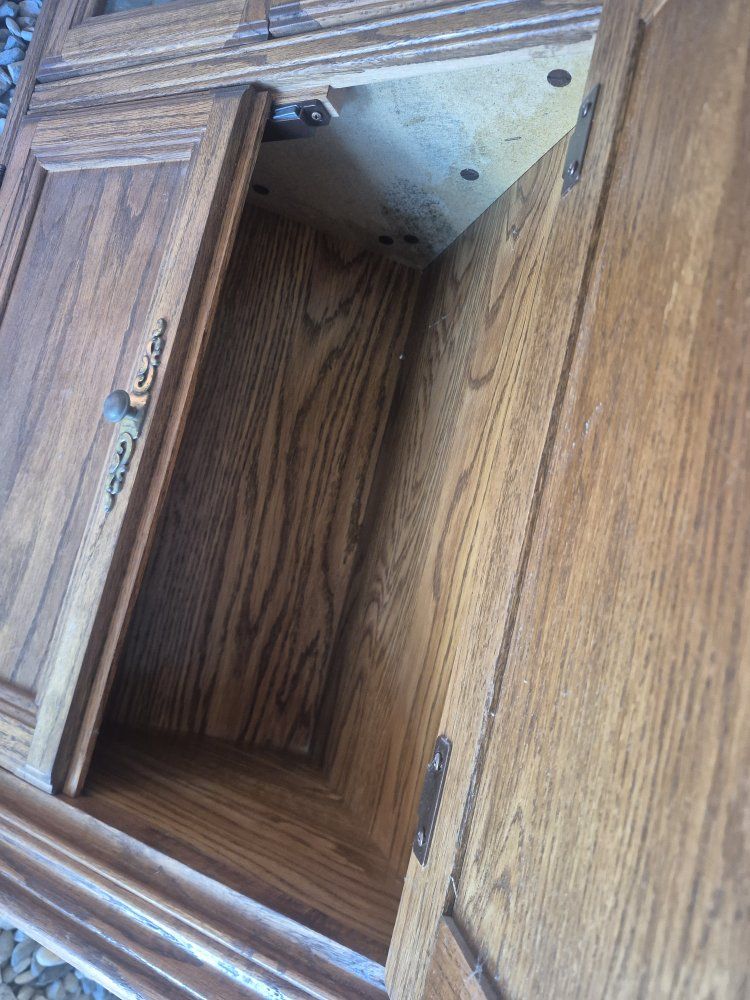 Main image 2