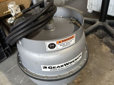 Gearwrench Brake Bleeder Kit With Extras