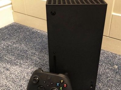 1 TB Xbox series x and controller (plus an elite controller that is broken but maybe you can fix it)