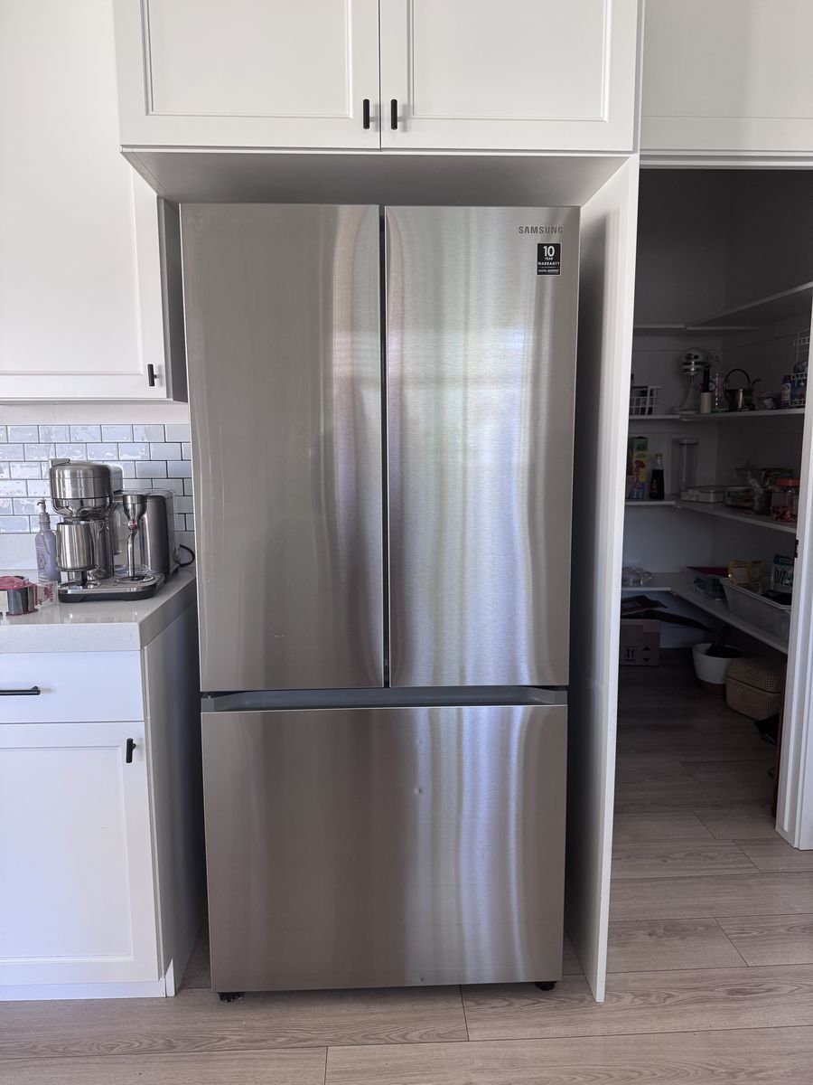 Samsung smart counter fridge
