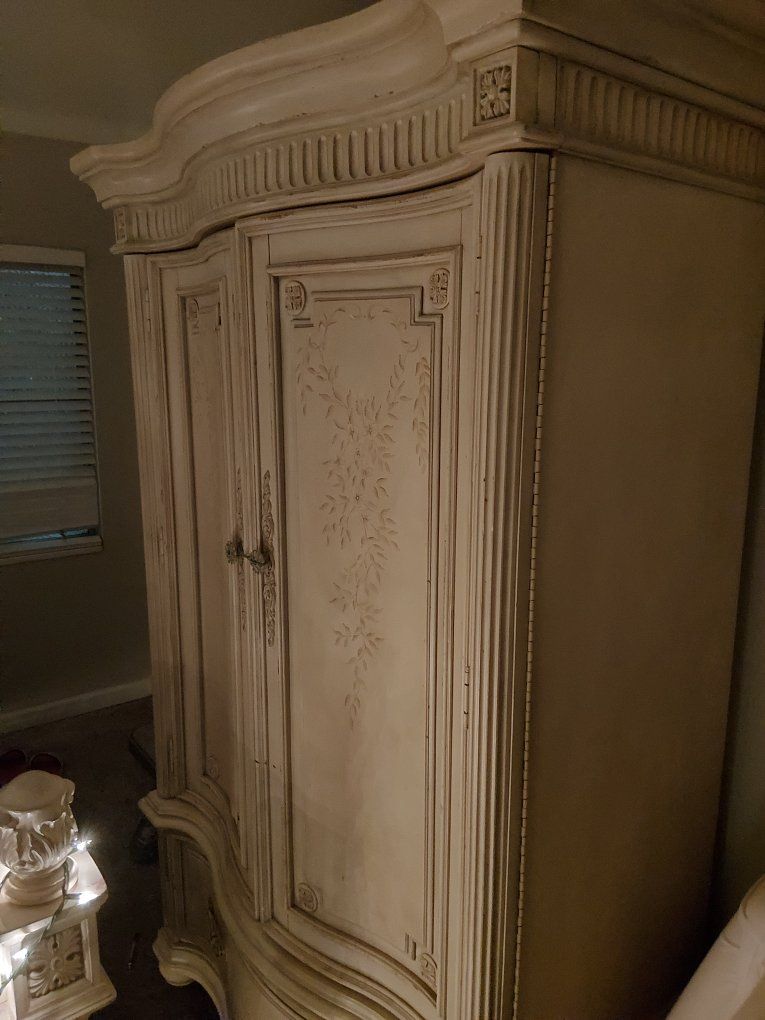 Main image 3