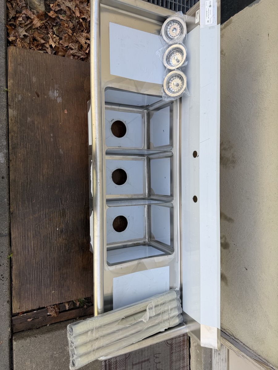 3 Compartment sink & Prep Table