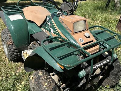 Polaris 300 4x4 ATV (Green/Tan) - Off-Road Utility Vehicle